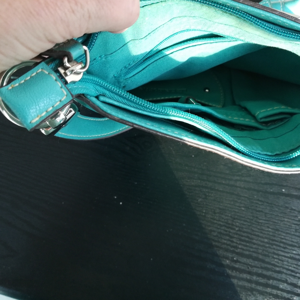 Purse - Picture 5 of 6